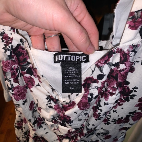 SEXY CUTE CORSET DRESS 🖤 - Picture 3 of 5